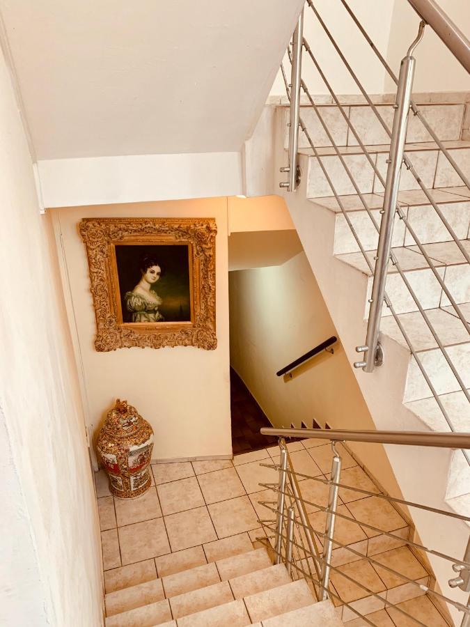 Hotel Gasthaus Zur Eule Кёльн Экстерьер фото