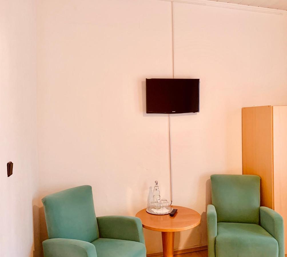 Hotel Gasthaus Zur Eule Кёльн Экстерьер фото