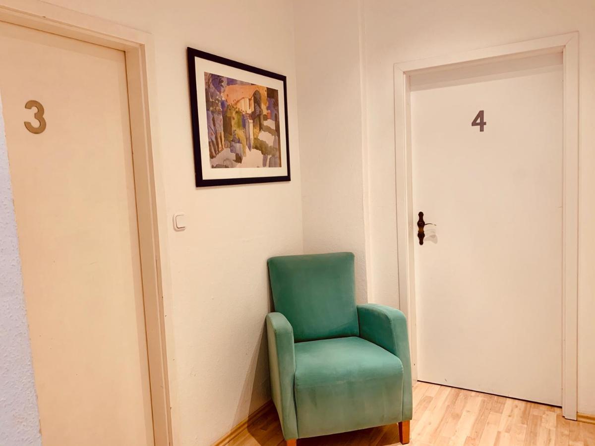 Hotel Gasthaus Zur Eule Кёльн Экстерьер фото